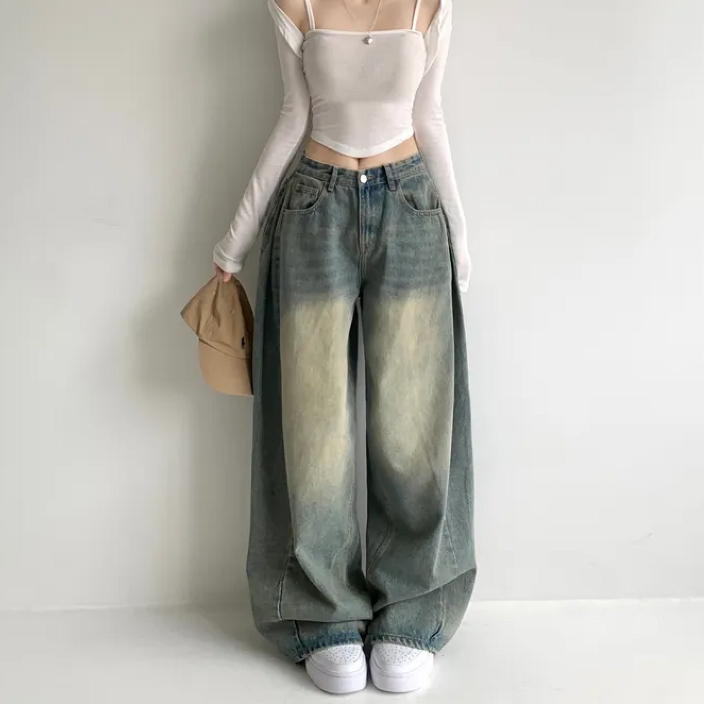 2-Length Vintage-Washed High-Waisted Balloon Denim Pants with Side Pin-Tucks