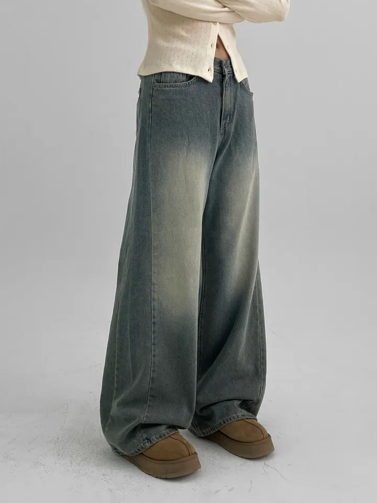 Vintage-Washed Wide-Leg Denim Pants (Relaxed & Full-Length Fit)