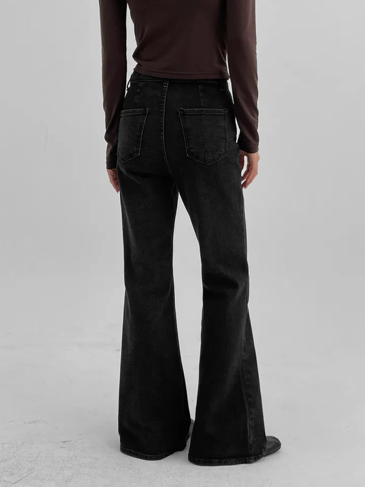 Muzit Wide Bootcut Denim Pants