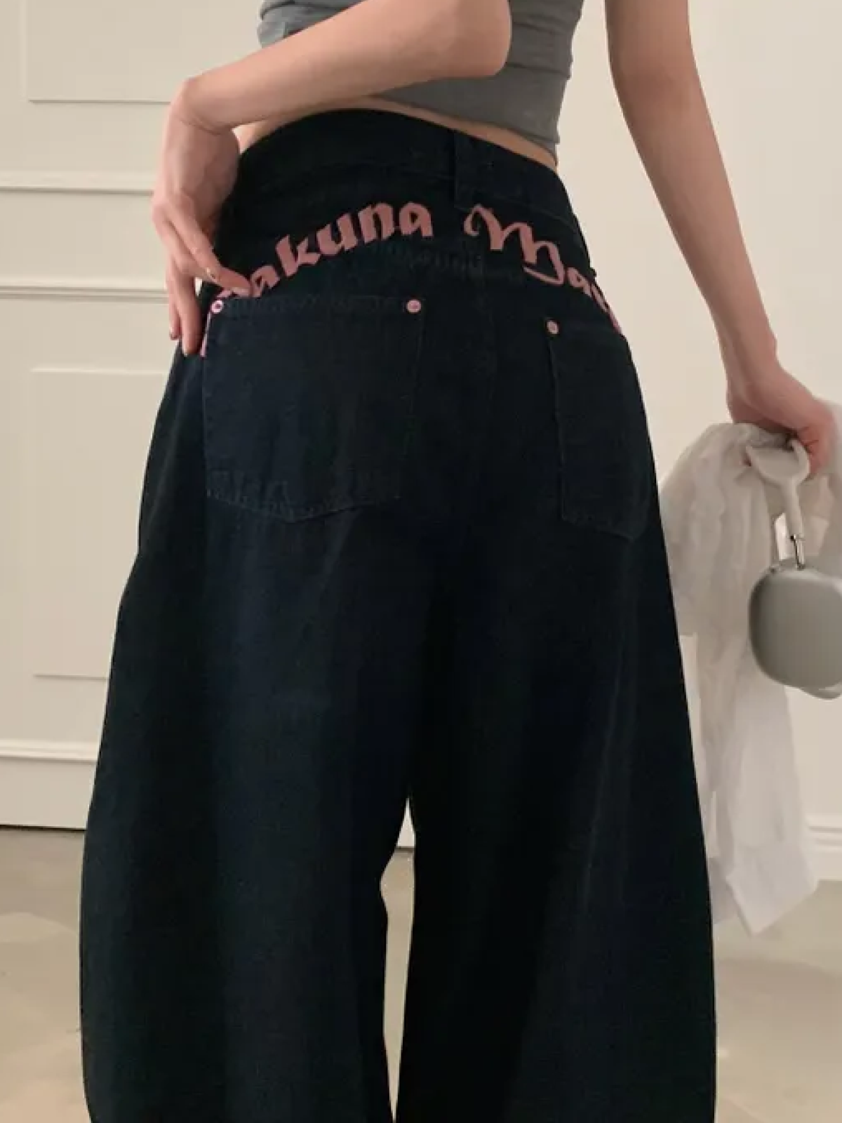 Back Embroidered Pocket Wide-Leg Denim Pants – 3 Sizes