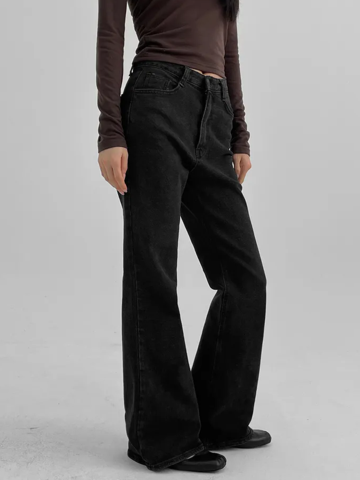 Muzit Wide Bootcut Denim Pants