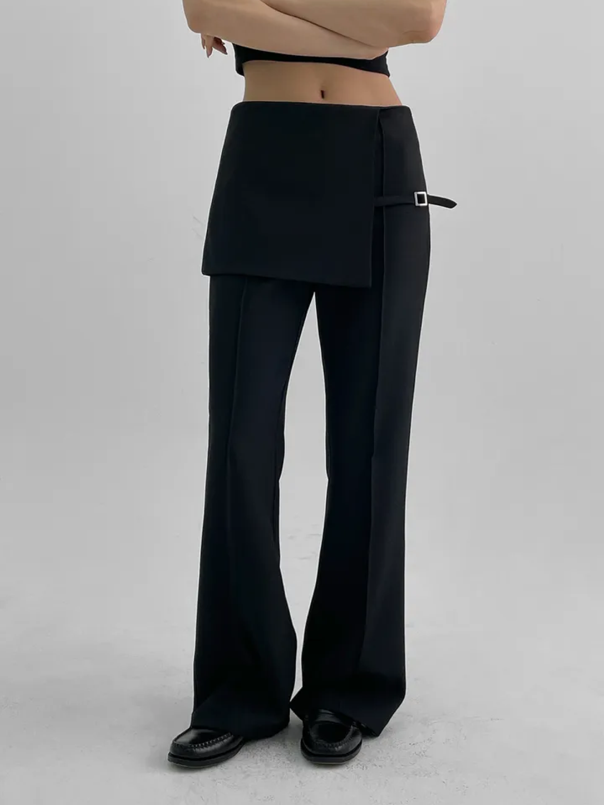 Rounded Bootcut Wrap Slacks