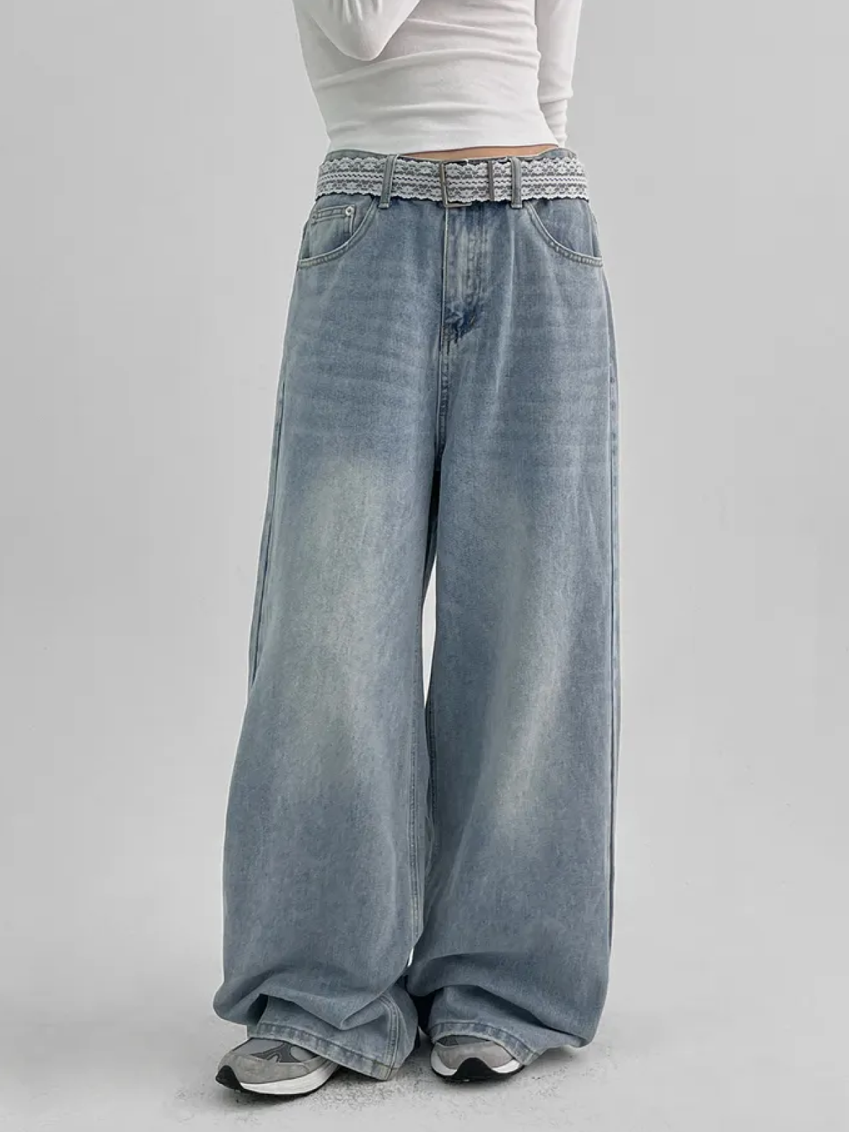 Curved-Waist Washed Wide-Leg Denim Pants