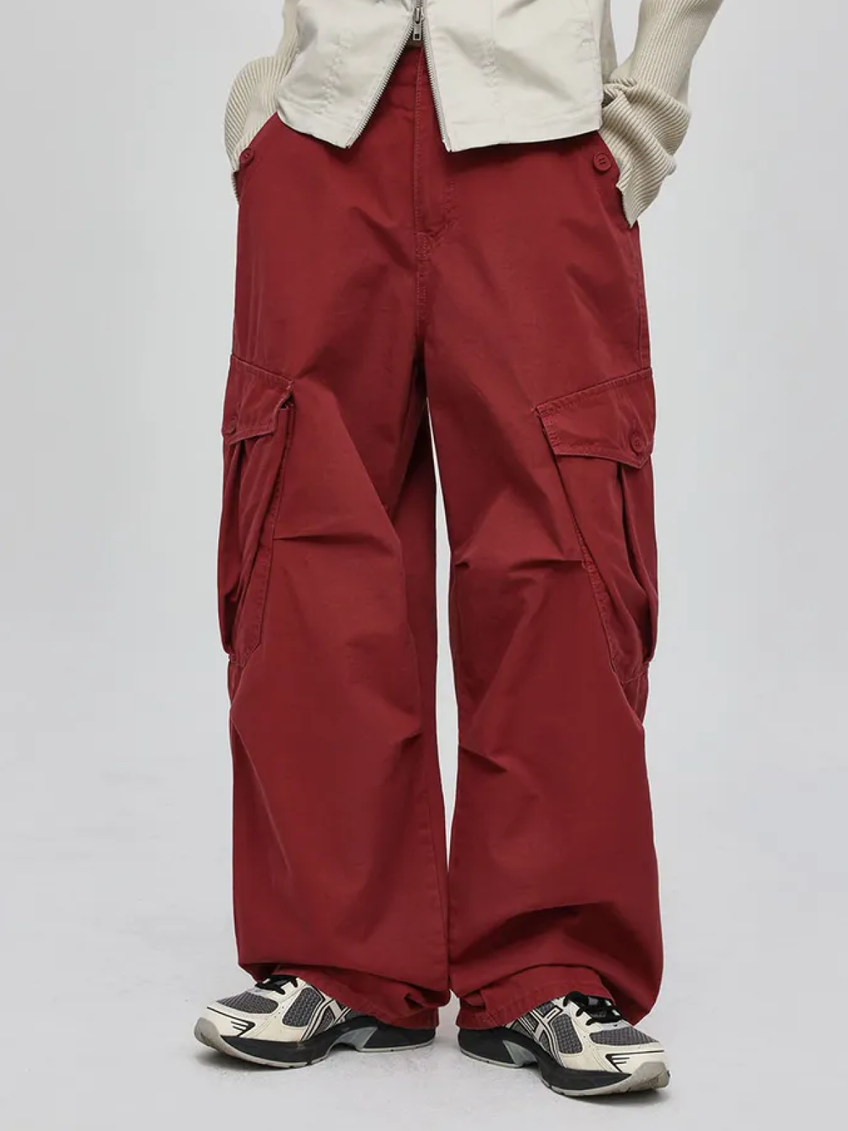 Chino Cargo Pants with Pocket Detail