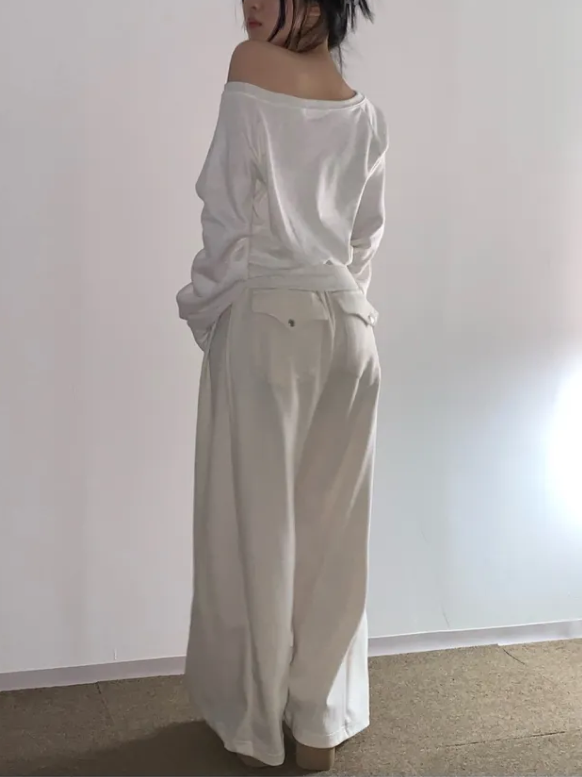 As Worn by aespa’s Karina – Big Pocket Wide-Leg Pants