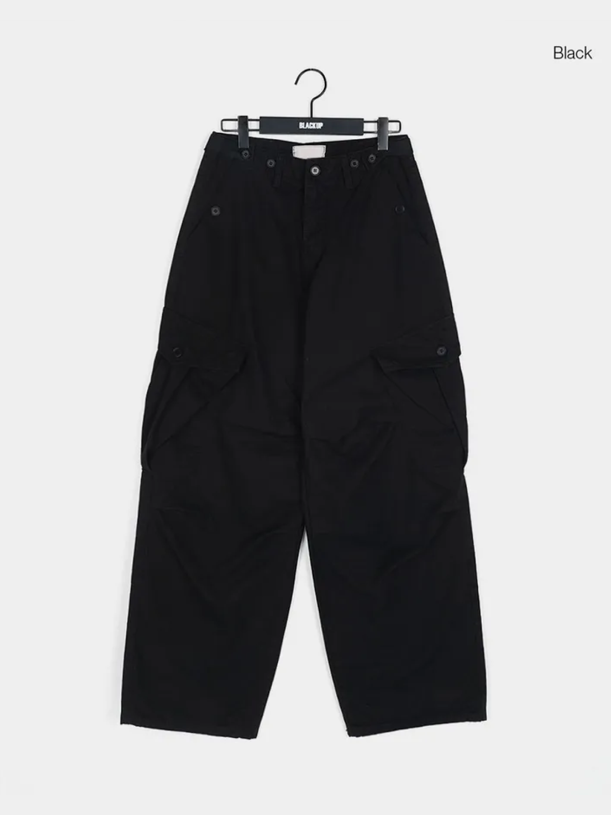 Chino Cargo Pants with Pocket Detail